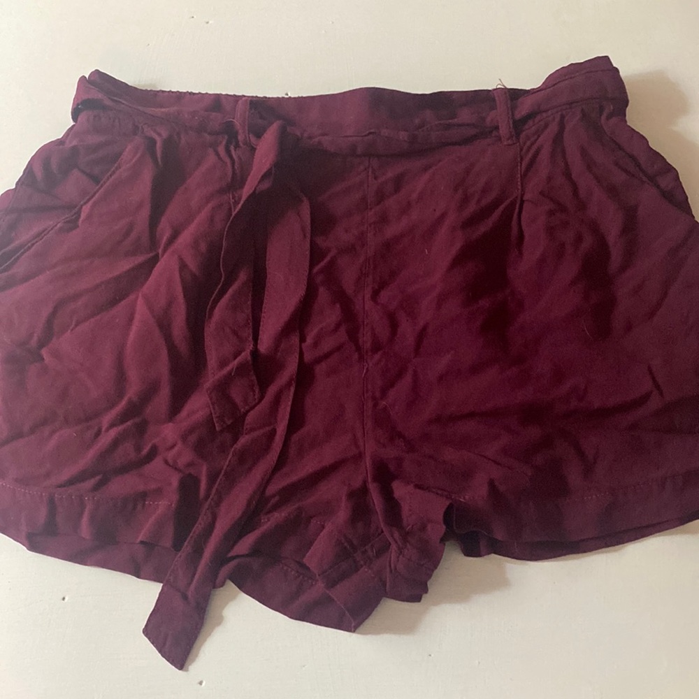 Garnet shorts